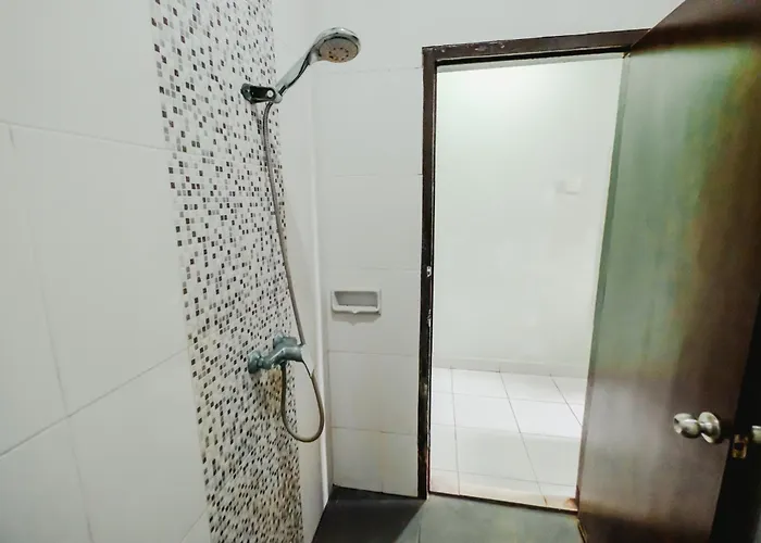 Hotel Mega Dana