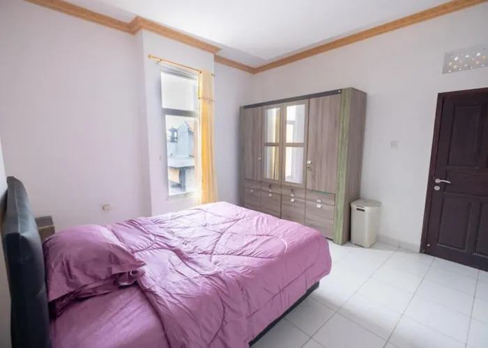 Mega Dana Hotel 2*